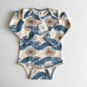 NWT kate quinn ocean sun long sleeve bodysuit 18-24m